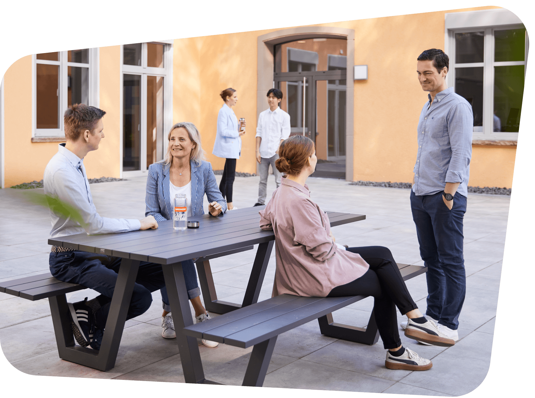 Placeholder for alt text